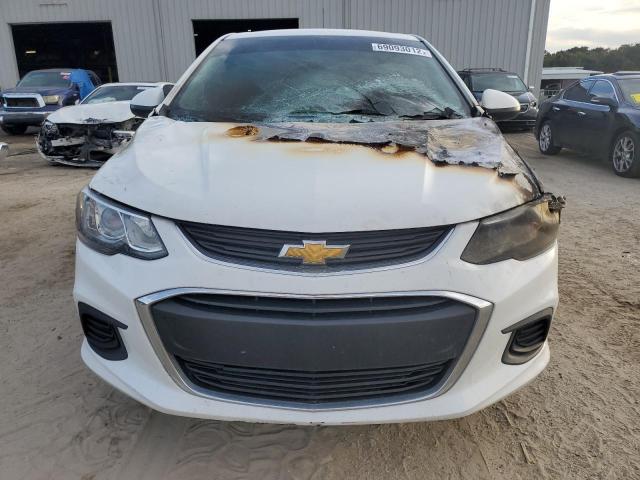 1G1JB5SH4H4168915 - 2017 CHEVROLET SONIC LS WHITE photo 5