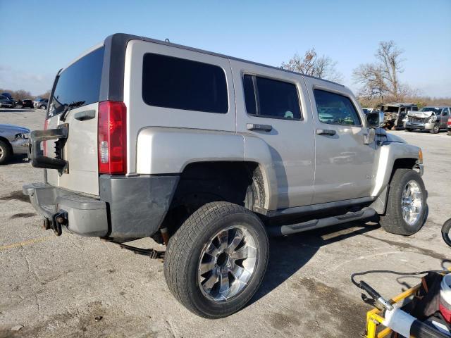 5GTDN136868124657 - 2006 HUMMER H3 SILVER photo 3