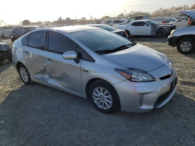 JTDKN3DP6E3059000 - 2014 TOYOTA PRIUS PLUG SILVER photo 4