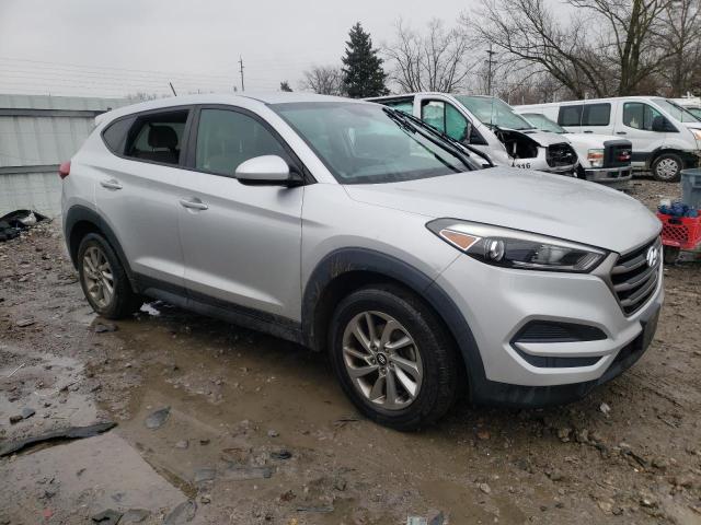 KM8J23A4XGU246649 - 2016 HYUNDAI TUCSON SE GRAY photo 4