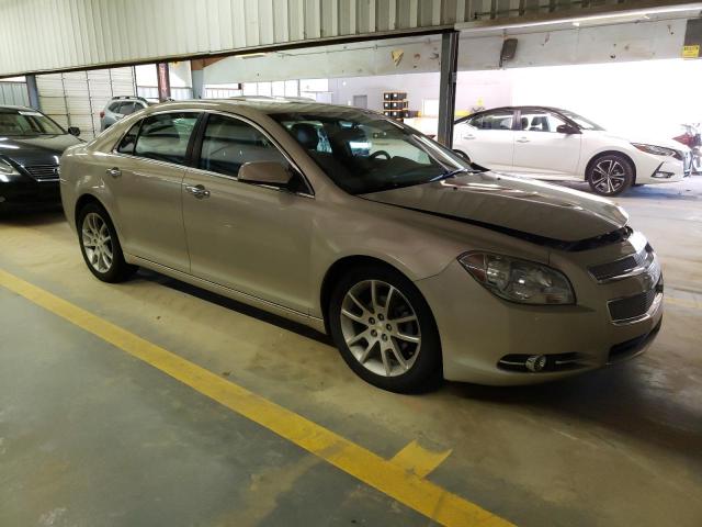 1G1ZE5E16BF198809 - 2011 CHEVROLET MALIBU LTZ თაფლისფერი ფოტო 4