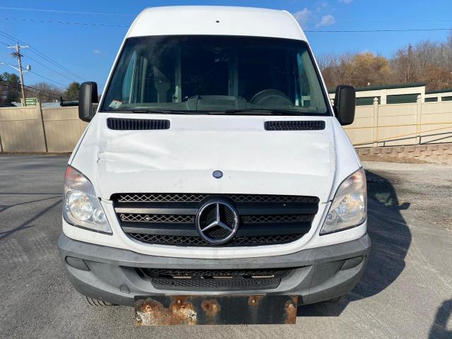 WD3PE8CB7C5697972 - 2012 MERCEDES-BENZ SPRINTER 2 WHITE photo 8