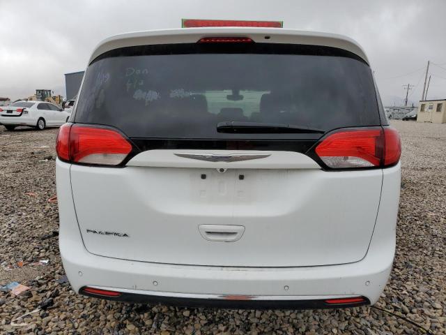 2C4RC1BG3JR107307 - 2018 CHRYSLER PACIFICA T WHITE photo 6