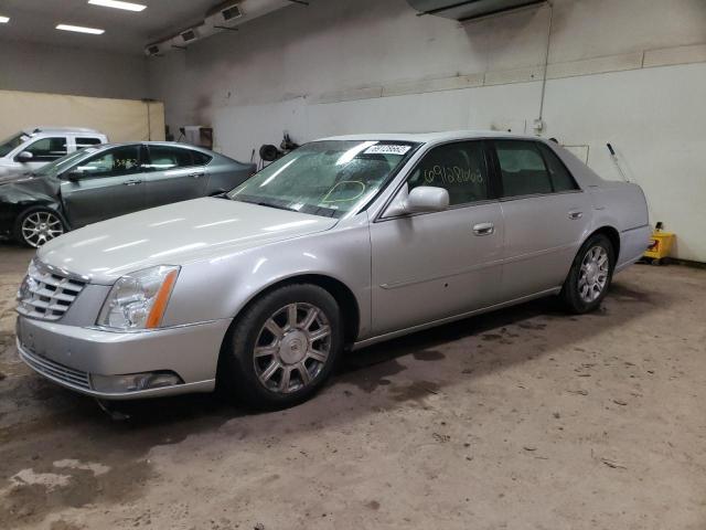 1G6KH5E61BU139709 - 2011 CADILLAC DTS PREMIU SILVER photo 1