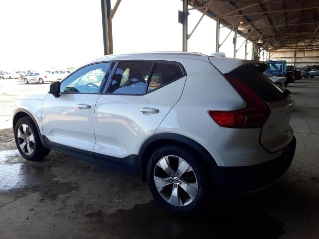 YV4162UK0K2045485 - 2019 VOLVO XC40 T5 MO WHITE photo 2