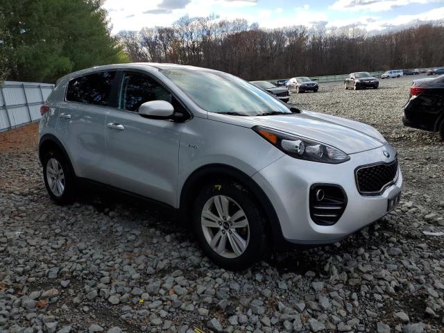 KNDPMCAC8J7446869 - 2018 KIA SPORTAGE L SILVER photo 4