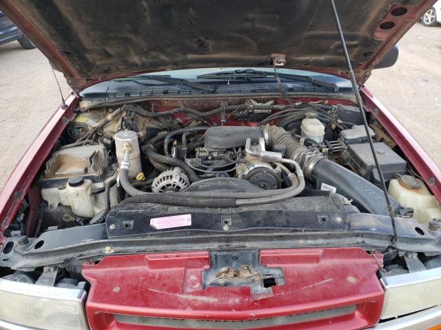 1GNDT13W112183565 - 2001 CHEVROLET BLAZER RED photo 11