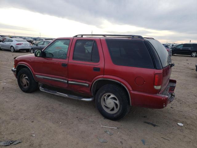 1GNDT13W112183565 - 2001 CHEVROLET BLAZER RED photo 2