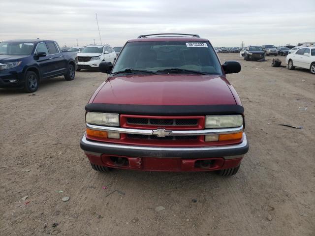 1GNDT13W112183565 - 2001 CHEVROLET BLAZER RED photo 5