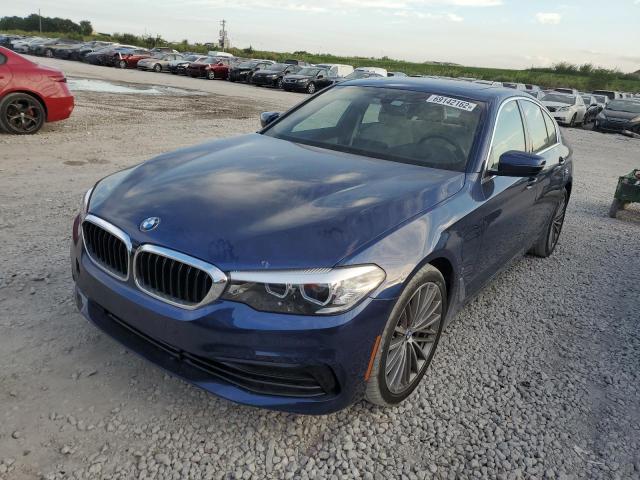 WBAJA9C58KB393506 - 2019 BMW 530E BLUE photo 1