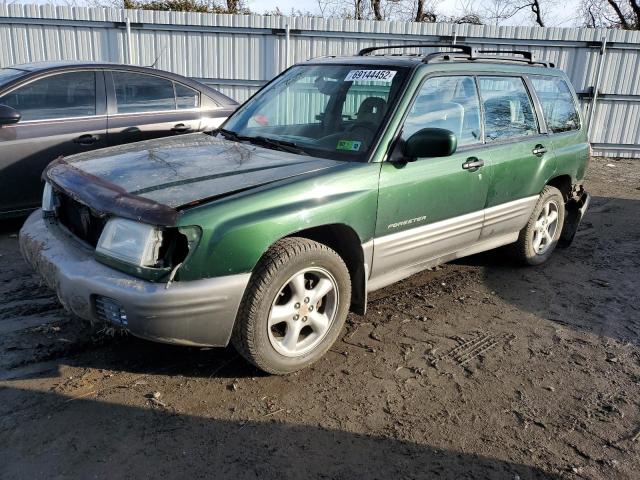 JF1SF65562H716930 - 2002 SUBARU FORESTER S GREEN photo 1