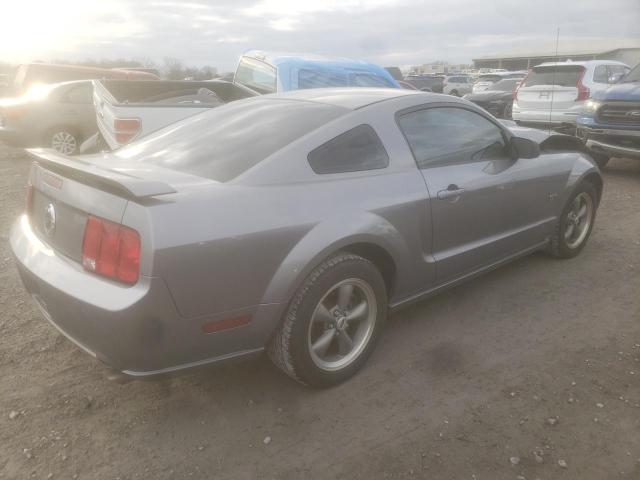 1ZVFT82H765155804 - 2006 FORD MUSTANG GT GRAY photo 3