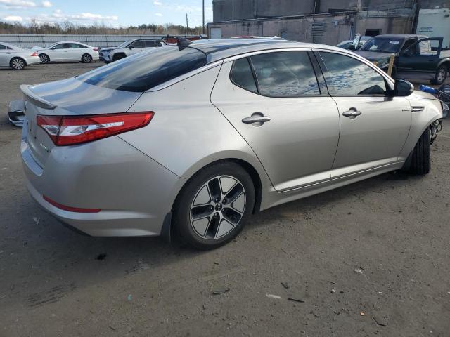 KNAGM4AD0D5060426 - 2013 KIA OPTIMA HYB SILVER photo 3