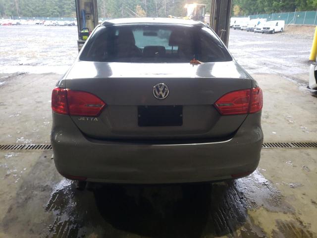 3VW2K7AJXEM418635 - 2014 VOLKSWAGEN JETTA BASE GRAY photo 6