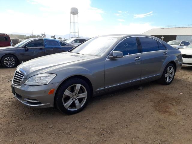 WDDNG8GB2AA315827 - 2010 MERCEDES-BENZ S 550 4MAT GRAY photo 1