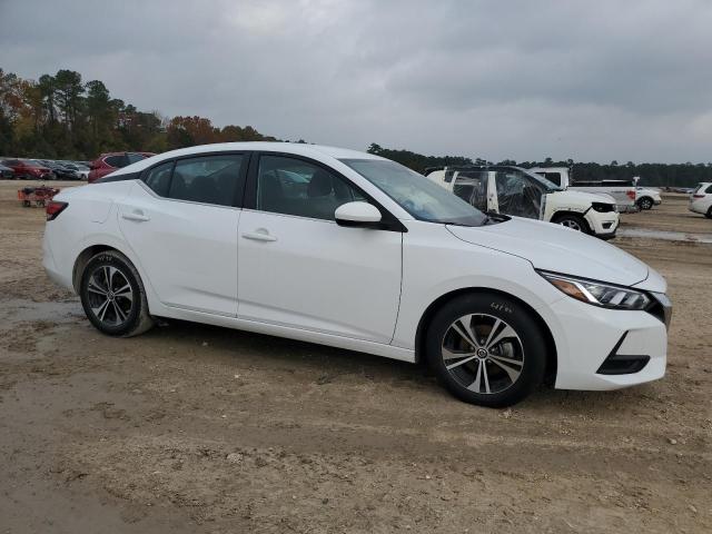 3N1AB8CV7NY205741 - 2022 NISSAN SENTRA SV WHITE photo 4