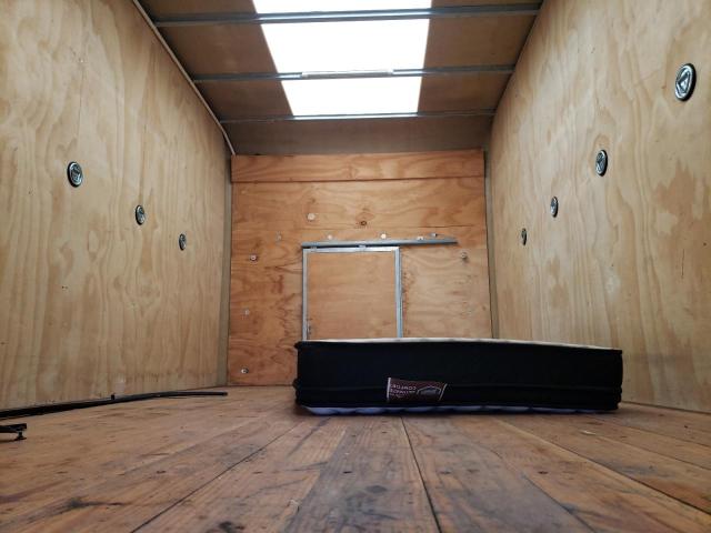 3C7WRVLG9JE127122 - 2018 RAM PROMASTER 白色 照片 10