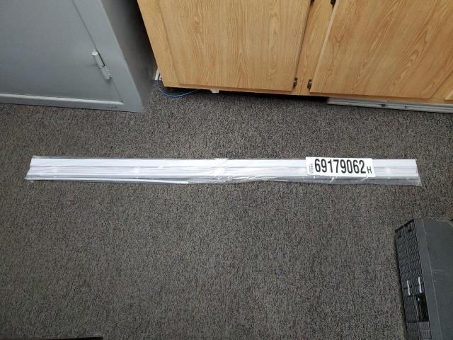 undefined - 2022 BLIN 1NEW BLIND WHITE photo 10