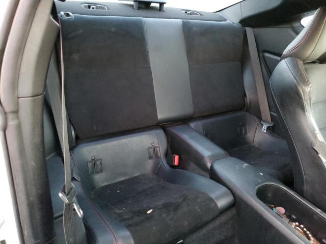 JF1ZNAA11E9706943 - 2014 TOYOTA SCION FR-S WHITE photo 10