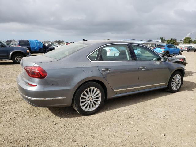 1VWBT7A31HC073290 - 2017 VOLKSWAGEN PASSAT SE GRAY photo 3