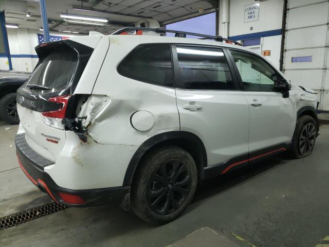 JF2SKAKC1KH484699 - 2019 SUBARU FORESTER S WHITE photo 3