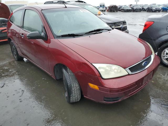 1FAFP31N26W250370 - 2006 FORD FOCUS ZX3 BURGUNDY photo 4