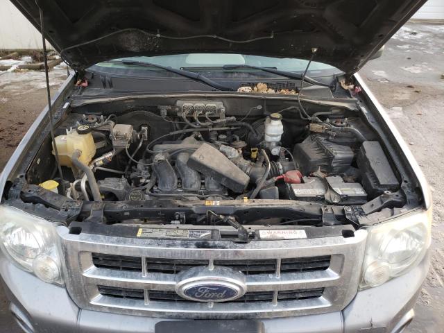 1FMCU93128KE78880 - 2008 FORD ESCAPE GRAY photo 12