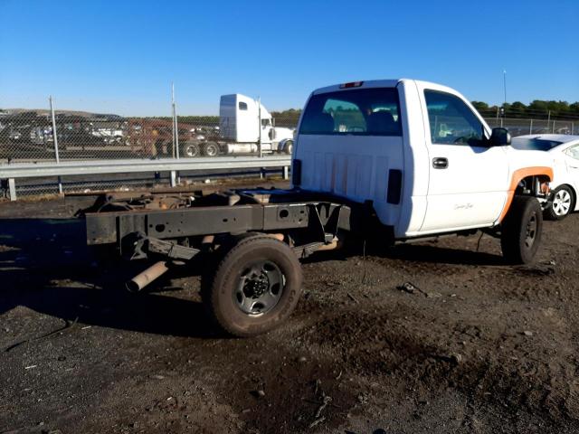 1GDHC24U02E220727 - 2002 GMC SIERRA C25 WHITE photo 3