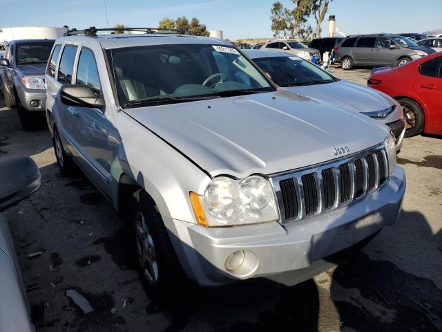 1J8HR58N05C649186 - 2005 JEEP GRAND CHER SILVER photo 4