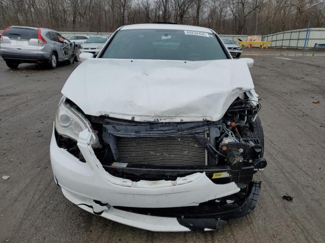 1C3CCBBB2DN557486 - 2013 CHRYSLER 200 TOURIN WHITE photo 5