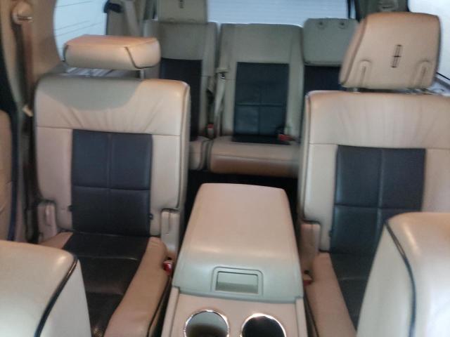 5LMFU27528LJ22065 - 2008 LINCOLN NAVIGATOR შავი ფოტო 10