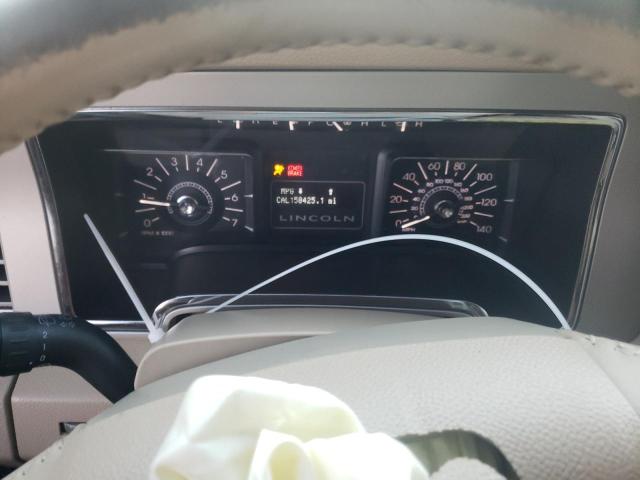 5LMFU27528LJ22065 - 2008 LINCOLN NAVIGATOR შავი ფოტო 9