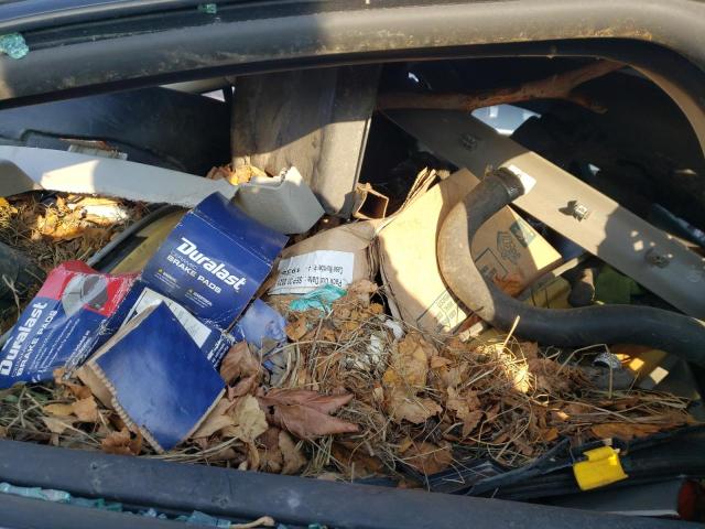  - 2000 PONTIAC GRAND PRIX SILVER photo 10