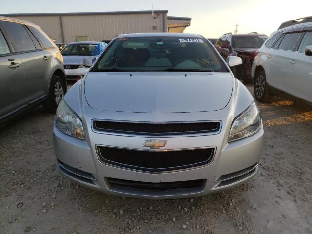 1G1ZH57BX94121864 - 2009 CHEVROLET MALIBU 1LT SILVER photo 5
