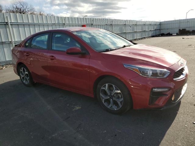 3KPF24AD5ME271419 - 2021 KIA FORTE FE RED photo 4