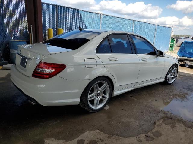 WDDGF8BB4CR238241 - 2012 MERCEDES-BENZ C 300 4MAT WHITE photo 3