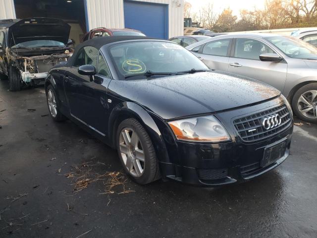 TRUUD28N061009002 - 2006 AUDI TT 3.2 BLACK photo 4