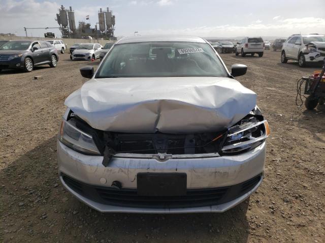 3VW2K7AJ7EM317598 - 2014 VOLKSWAGEN JETTA BASE 银色 照片 5