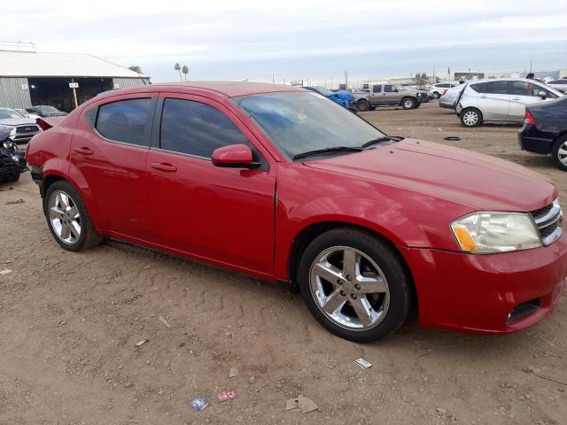 1B3BD2FG8BN528812 - 2011 DODGE AVENGER LU RED photo 4