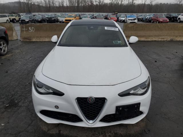 ZARFAEEN6J7577221 - 2018 ALFA ROMEO GIULIA TI WHITE photo 5