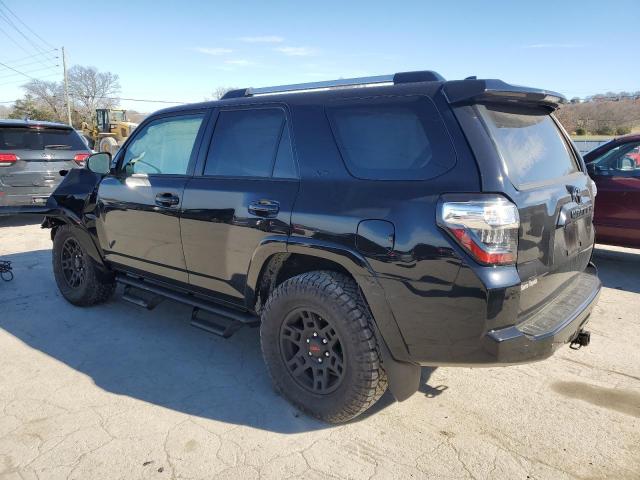 JTEFU5JR0N5263961 - 2022 TOYOTA 4RUNNER SR BLACK photo 2