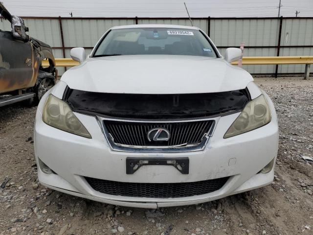 JTHBK262475049432 - 2007 LEXUS IS 250 WHITE photo 5