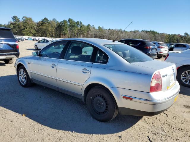 WVWMD63B63P398302 - 2003 VOLKSWAGEN PASSAT GL SILVER photo 2