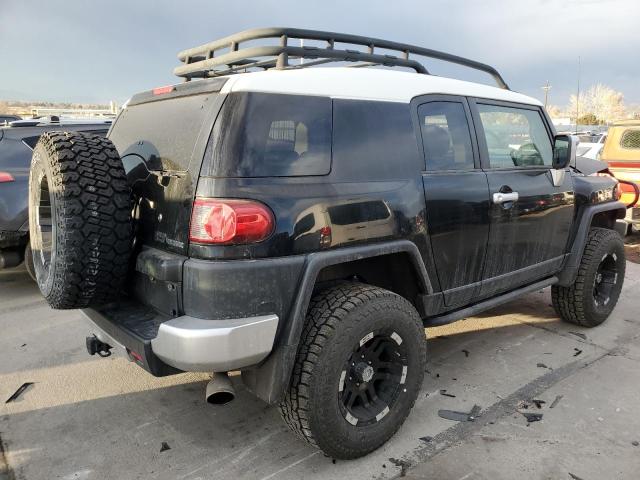 JTEBU11F270073656 - 2007 TOYOTA FJ CRUISER BLACK photo 3