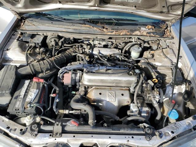 1HGCD5603VA162326 - 1997 HONDA ACCORD SE SILVER photo 11