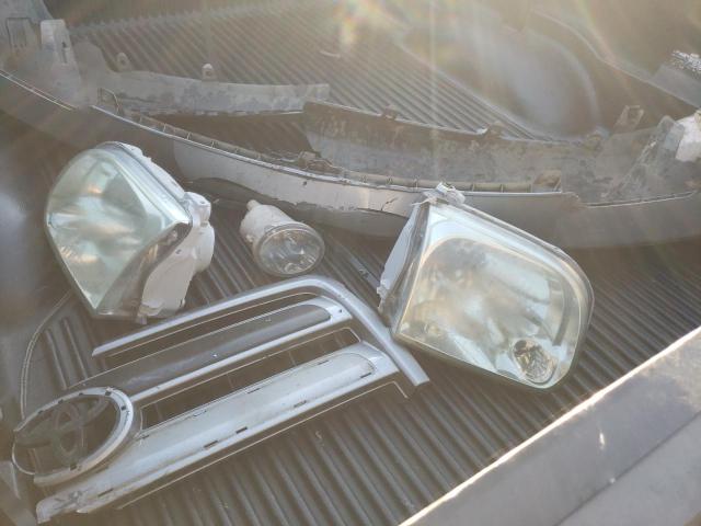 5TBDT44105S488026 - 2005 TOYOTA TUNDRA DOU SILVER photo 12