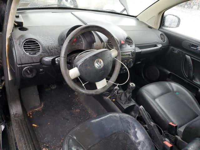 3VWPG3AG6AM034933 - 2010 VOLKSWAGEN NEW BEETLE 黑色 照片 8