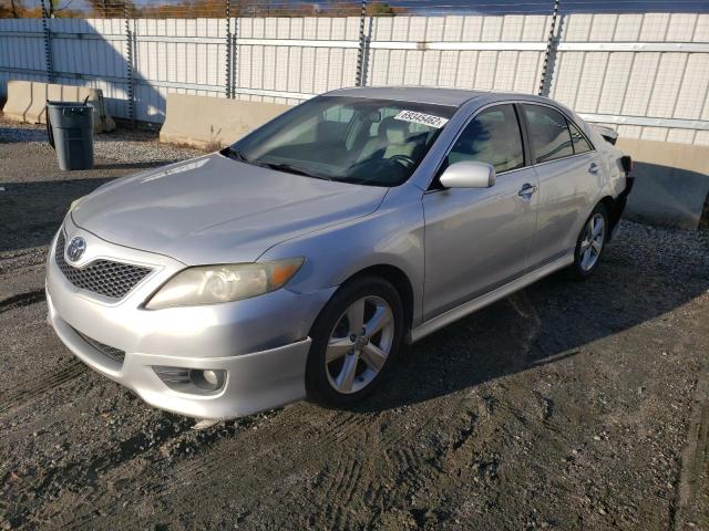 4T1BF3EK0AU****** - 2010 TOYOTA CAMRY SILVER photo 1