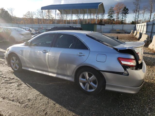 4T1BF3EK0AU****** - 2010 TOYOTA CAMRY SILVER photo 2