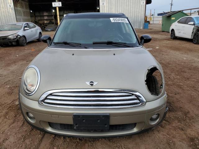 WMWML33549TX33212 - 2009 MINI COOPER CLU TAN photo 5